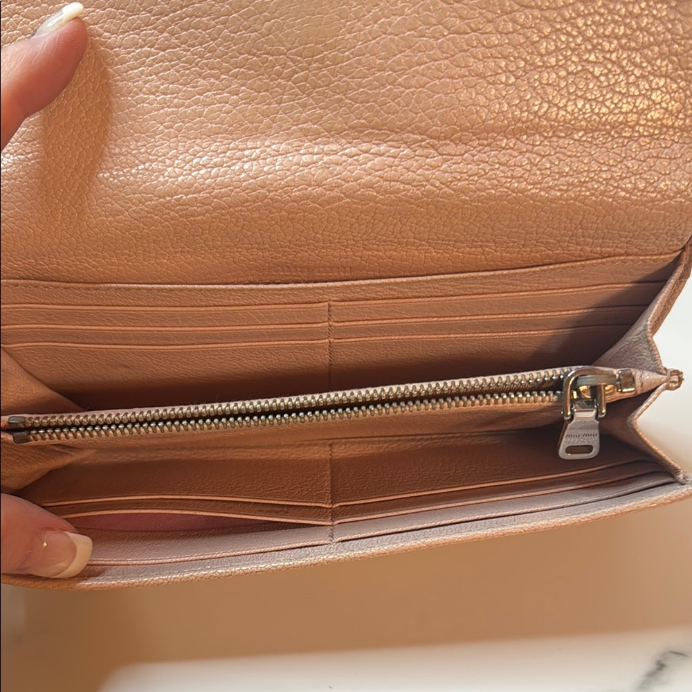 Miu Miu Two Tone Pink Leather Wallet - Picture 6 of 9
